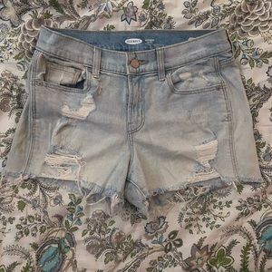 Old Navy Mid-Rise Denim Cut-Off Shorts: Boyfriend, size 2